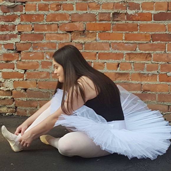 Meet your Posher, Madisyn - Picture 1 of 1